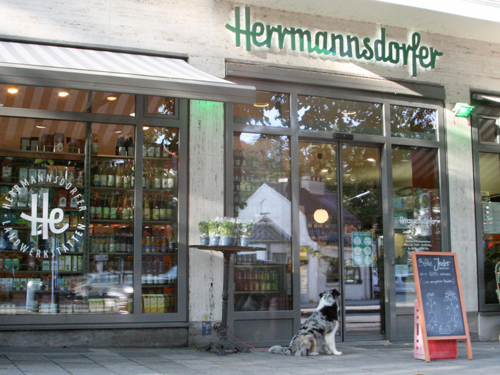 Herrmannsdorfer Filiale in München verkauft nachhaltig erzeugte Produkte