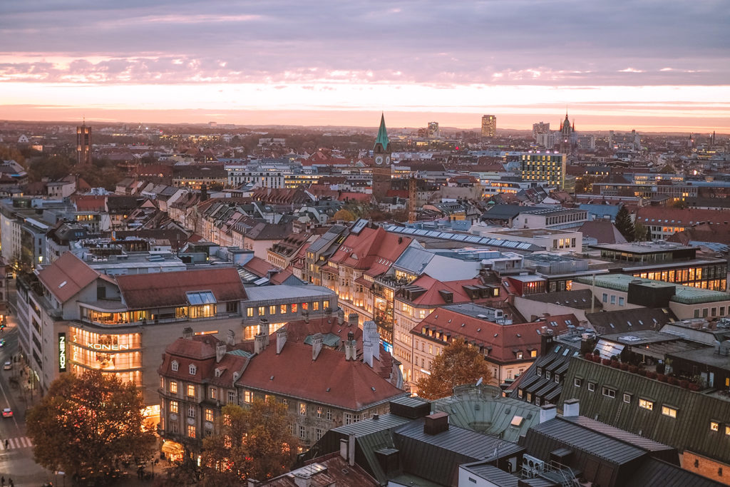 München von oben bei Abendstimmung; Foto: Karoline Rupperti