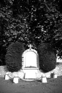 Denkmal für die im Zweiten Weltkrieg gefallenen Einwohner des Örtchens Orthez und der vielen Résistance-Kämpfer